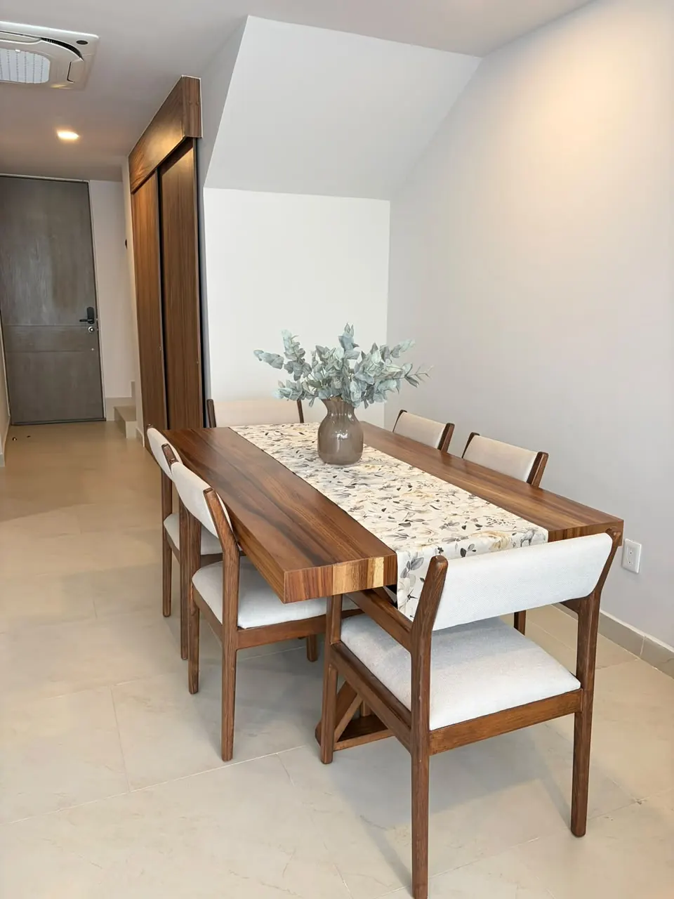 Ki Green District condo